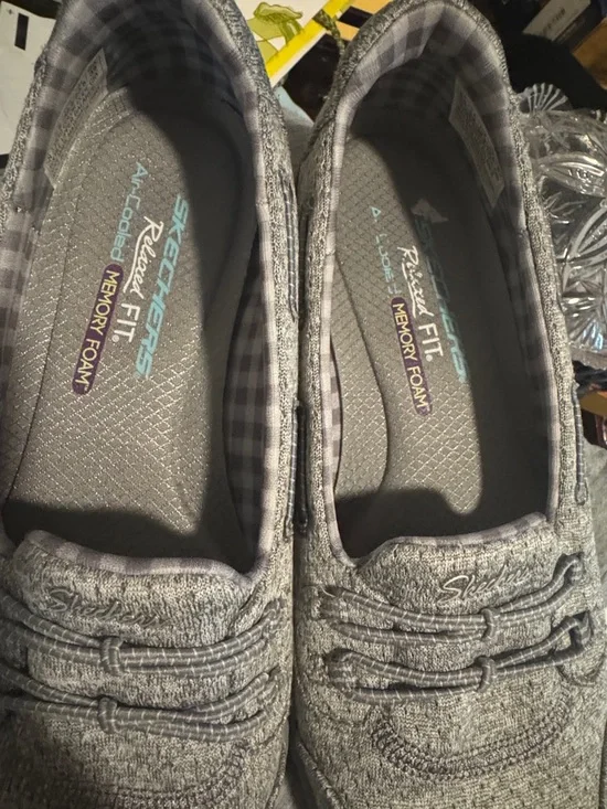 Skechers Women's Gray Knit Slip-On Loafer SZ 6.5 - Picture 8 of 15